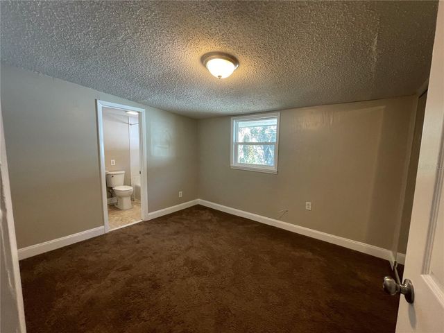 10204 N EDISON AVENUE, Tampa, FL 33612