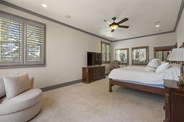 6402 Lakeview Drive, Buford, GA 30518