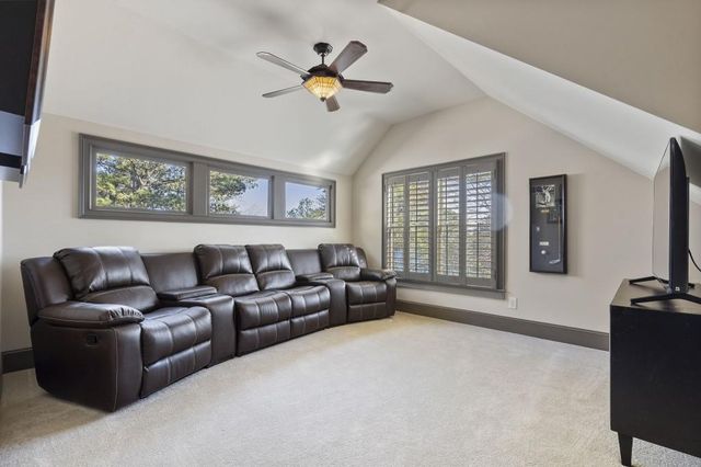 6402 Lakeview Drive, Buford, GA 30518