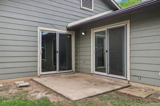 345 Cypressfox, San Antonio, TX 78245