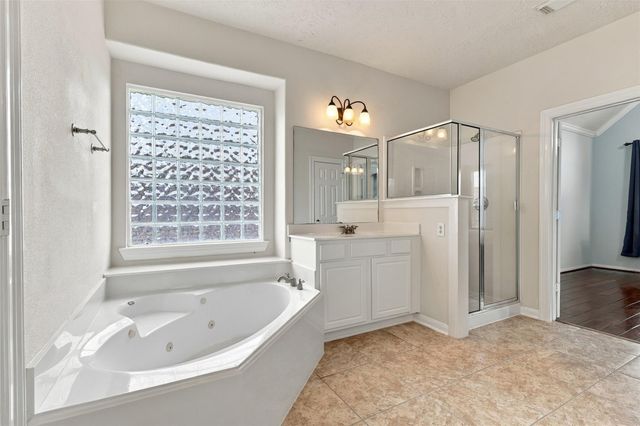 6522 Pine Reserve Drive, Spring, TX 77389