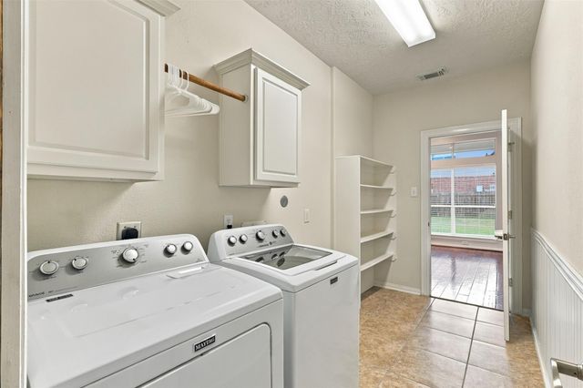 6522 Pine Reserve Drive, Spring, TX 77389
