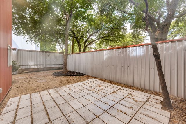3828 San Jacinto Street, Dallas, TX 75204