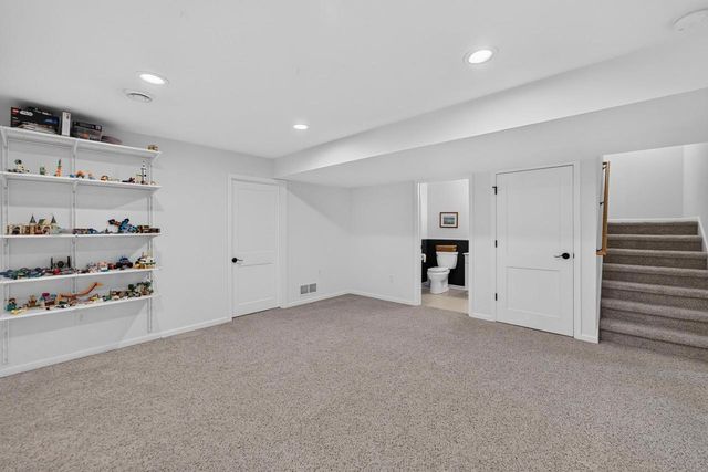 1003 Tara Lane, Waunakee, WI 53597