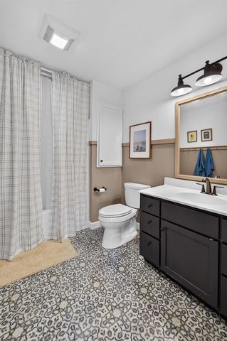 1003 Tara Lane, Waunakee, WI 53597