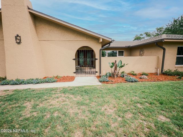 55 HIALEAH Drive, Orange Park, FL 32073