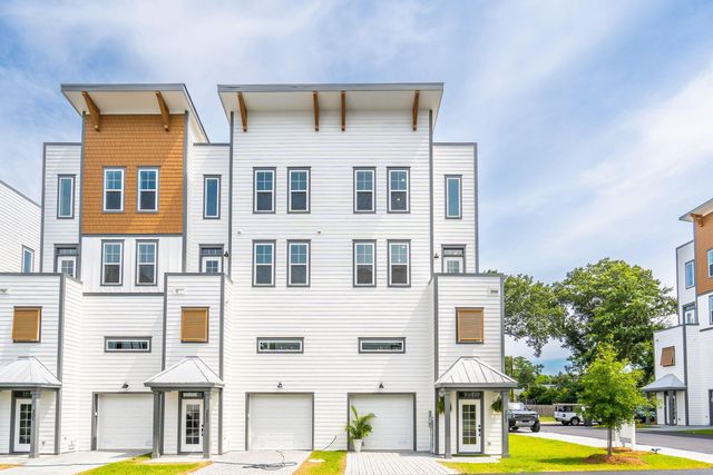 1150 Valdosta Street Unit 102, North Charleston, SC 29405