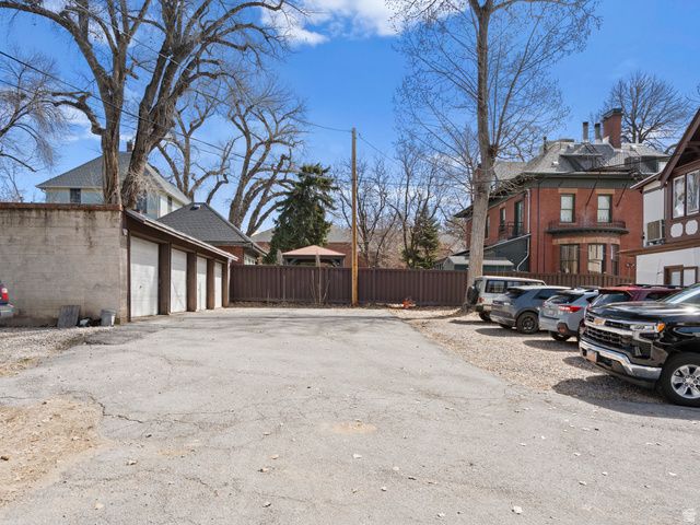 1127 E S TEMPLE, Salt Lake City, UT 84102