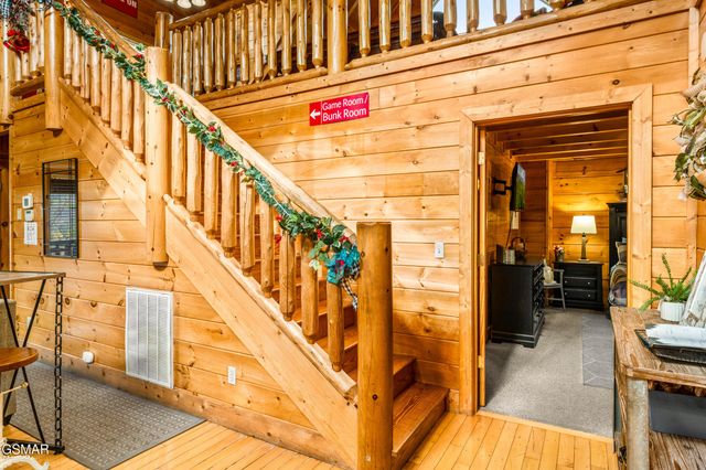 1308 Timberwolf Way, Sevierville, TN 37876