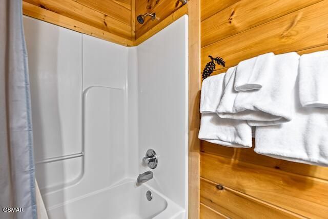 1308 Timberwolf Way, Sevierville, TN 37876