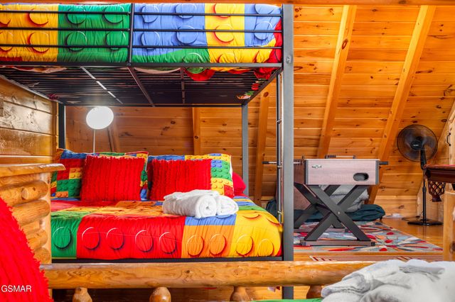 1308 Timberwolf Way, Sevierville, TN 37876