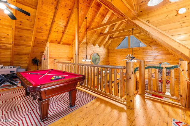 1308 Timberwolf Way, Sevierville, TN 37876