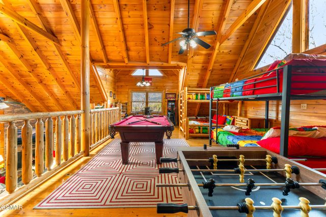 1308 Timberwolf Way, Sevierville, TN 37876