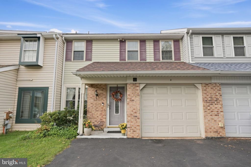 4 LOGGERS MILL RD, HORSHAM, PA 19044 — exterior