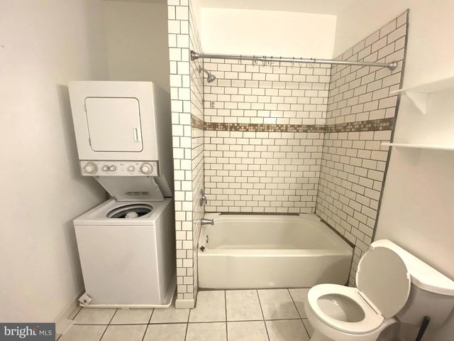 4134 MANAYUNK AVE, Philadelphia, PA 19128