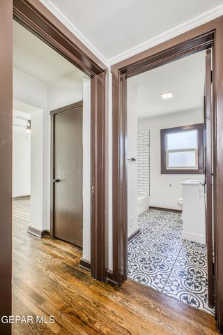 1210 MESITA Drive, El Paso, TX 79902