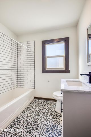 1210 MESITA Drive, El Paso, TX 79902