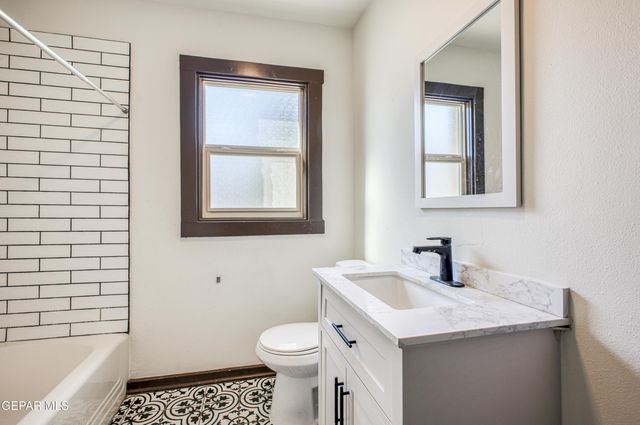 1210 MESITA Drive, El Paso, TX 79902