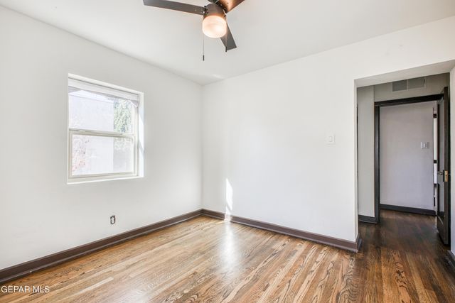 1210 MESITA Drive, El Paso, TX 79902