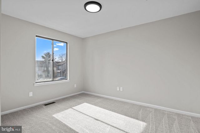 562 ATWOOD CT, Newtown, PA 18940