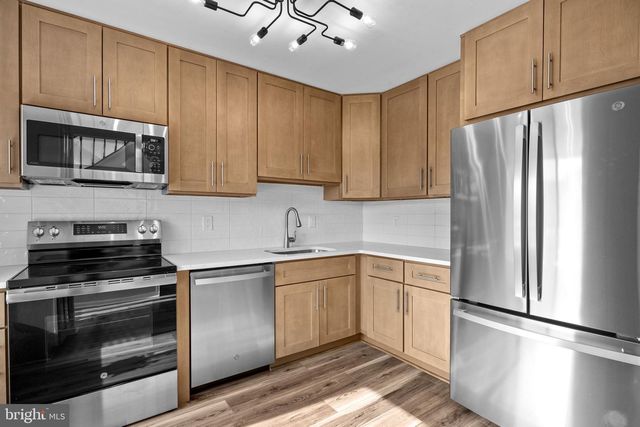 562 ATWOOD CT, Newtown, PA 18940