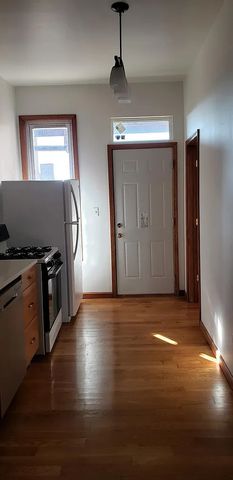 2114 N California Avenue 3, Chicago, IL 60647