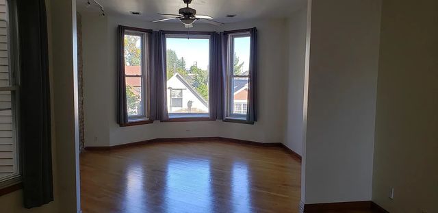 2114 N California Avenue 3, Chicago, IL 60647