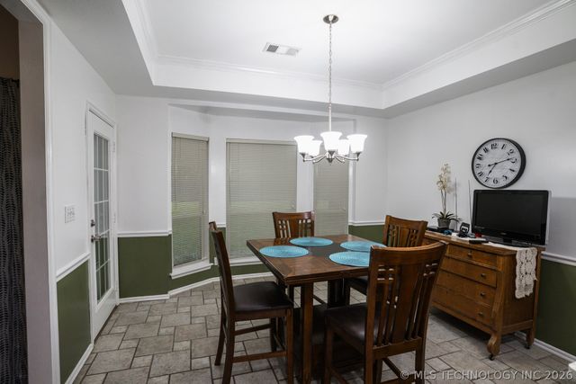25296 S Valley Drive, Claremore, OK 74019