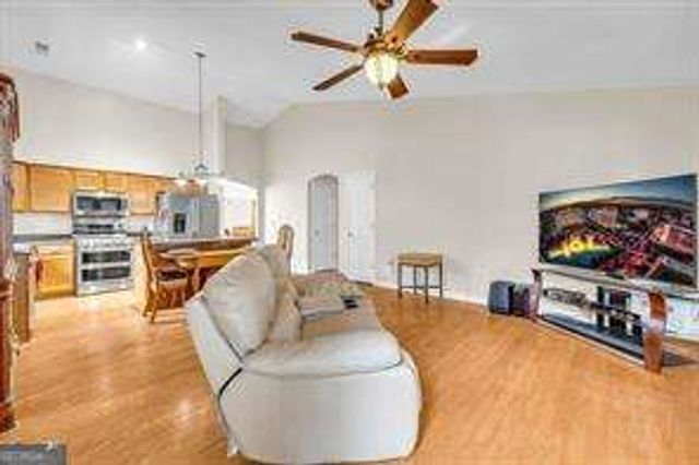 50 Camden Way, Fairburn, GA 30213