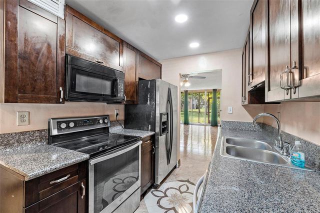 3141 NW 47th Terrace 130, Lauderdale Lakes, FL 33319