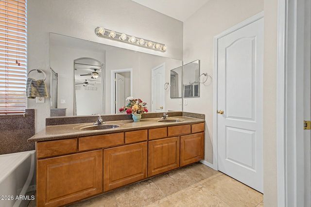 2567 E REMINGTON Place, Chandler, AZ 85286