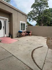 709 Cromwell Avenue SW, Albuquerque, NM 87102
