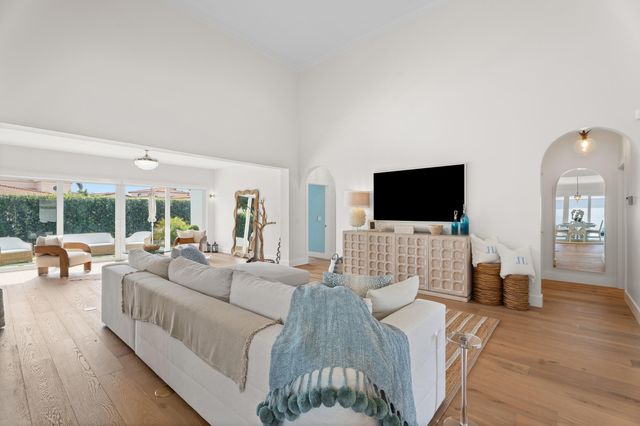 3660 Northwind Ct Court, Jupiter, FL 33477