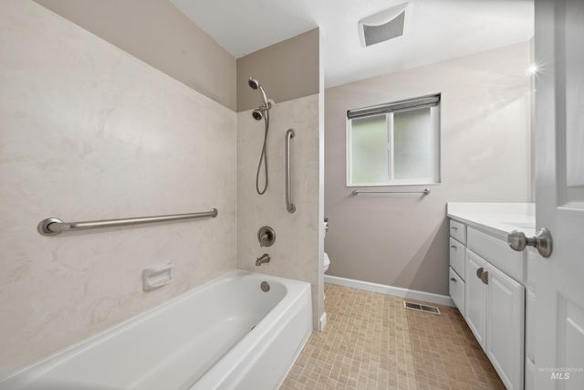 723 N Spyglass Way, Eagle, ID 83616