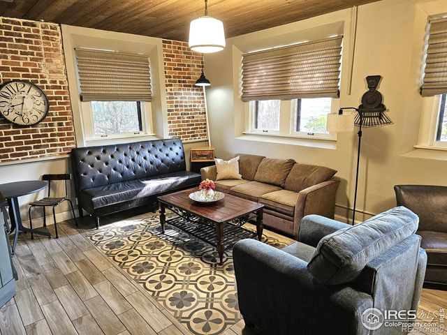 210 S 4th Street, Sterling, CO 80751