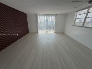 12590 NE 16th Ave 512, North Miami, FL 33161
