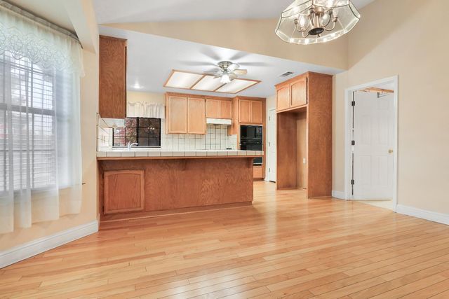 401 N Lower Sacramento Rd, Lodi, CA 95242