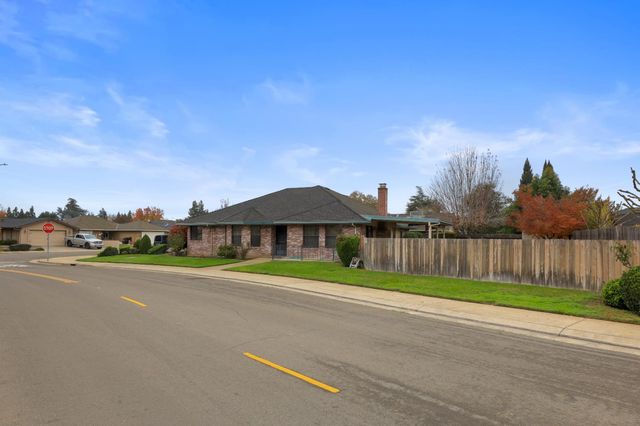 401 N Lower Sacramento Rd, Lodi, CA 95242