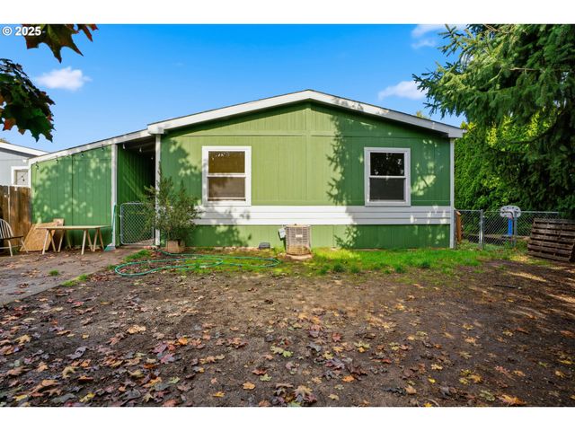 1949 Se PALMQUIST Rd 32, Gresham, OR 97080