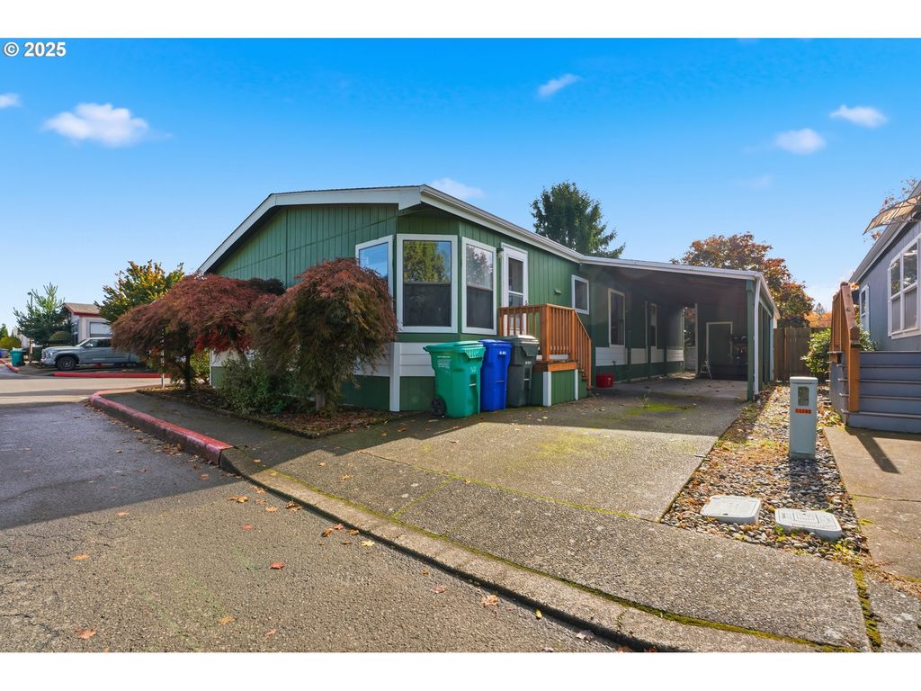 1949 Se PALMQUIST Rd 32, Gresham, OR 97080