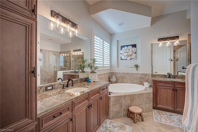 8601 Mercado CT, Fort Myers, FL 33912