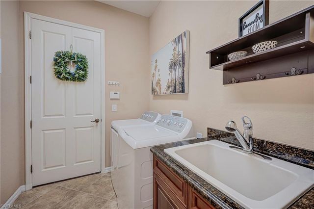 8601 Mercado CT, Fort Myers, FL 33912