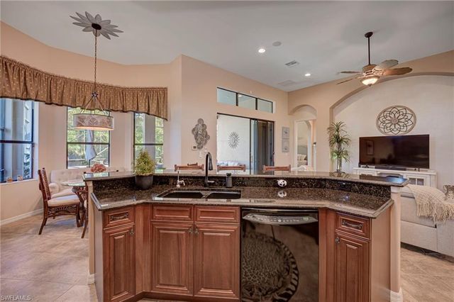 8601 Mercado CT, Fort Myers, FL 33912