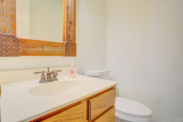 2806 Redriver, San Antonio, TX 78259