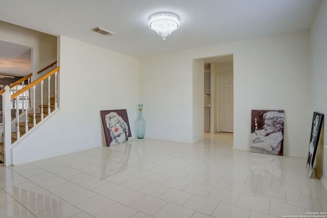2806 Redriver, San Antonio, TX 78259
