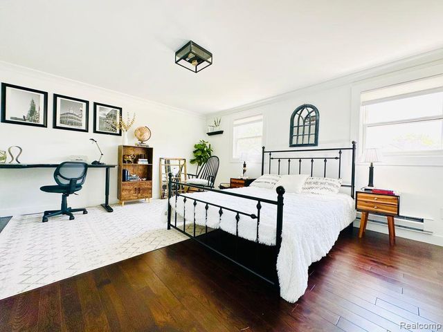 16244 Kirkshire Avenue, Beverly Hills, MI 48025