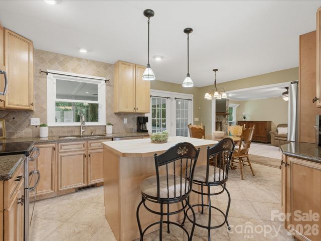 1938 Candlewick Drive, Fort Mill, SC 29715