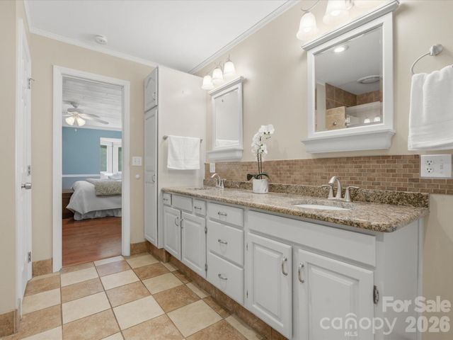 1938 Candlewick Drive, Fort Mill, SC 29715