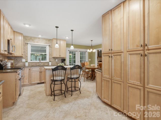 1938 Candlewick Drive, Fort Mill, SC 29715
