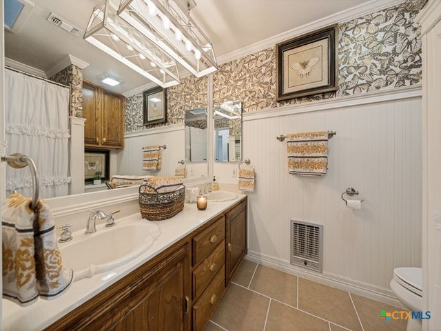 1933 Squire Circle, New Braunfels, TX 78130